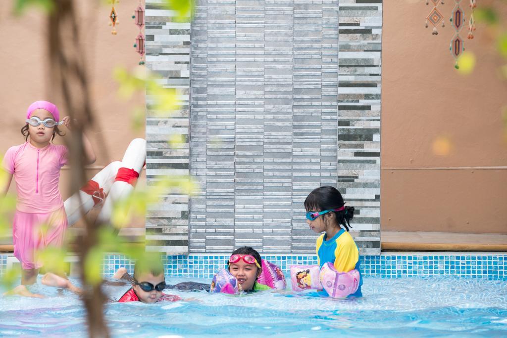 We Briza Hotel Chiangmai Chiang Mai Ngoại thất bức ảnh